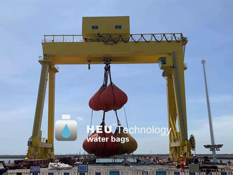 核電橋門式起重機(jī)負(fù)荷試驗(yàn)600t-2 (1).jpg